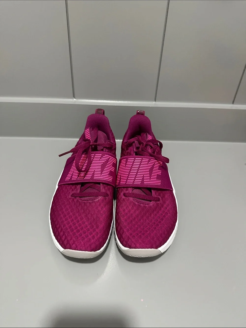 NWOT Nike Women’s Deep Pink Training Sneakers with White Sole